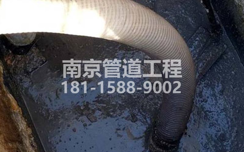 213玄武抽粪